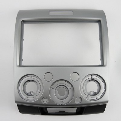 福特珠穆朗瑪峰面板框架